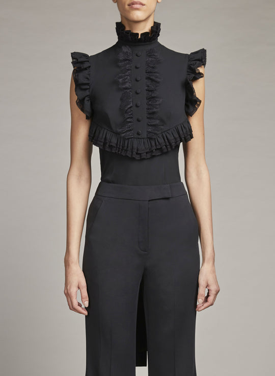 CREPE TOP WITH RUFFLES