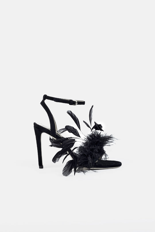 BLACK FEATHER SANDAL